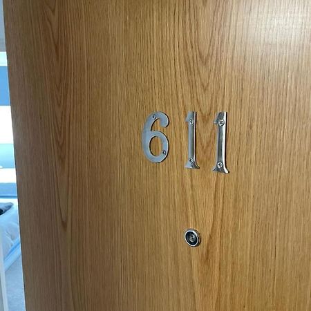 #0611 Two Bedroom Serviced Apartment - Free Parking Derby Buitenkant foto
