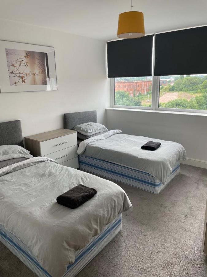 #0611 Two Bedroom Serviced Apartment - Free Parking Derby Buitenkant foto